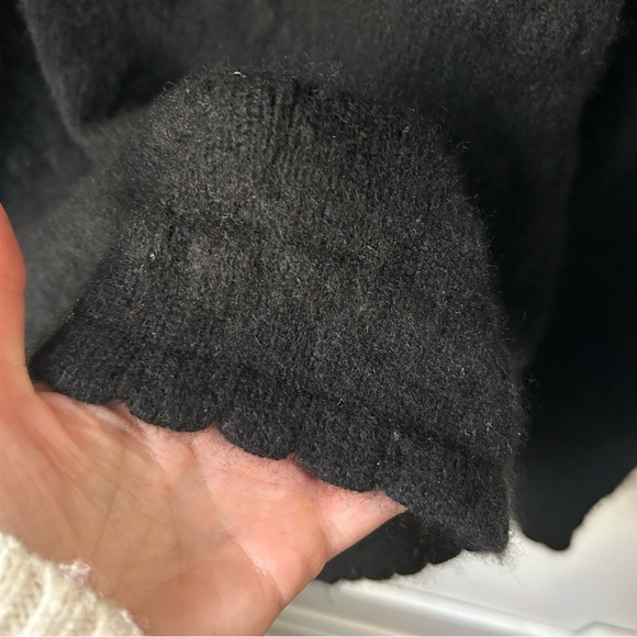 Lainey Keogh 100% Cashmere Black Scallop Detailed Crew Neck Sweater Unisex L/XL - Picture 9 of 13